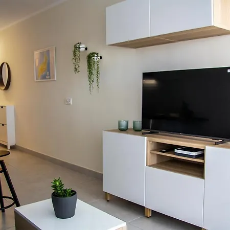 Apartament Castillo De Luz *